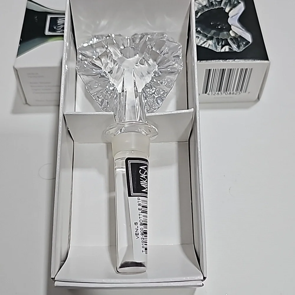NIB MIKASA VENUS LEAD NEW CRYSTAL WINE VINTAGE BOTTLE STOPPER